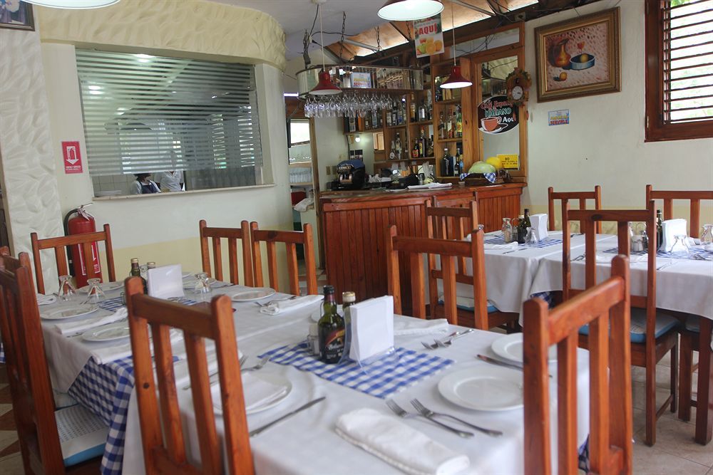 Hotel Restaurant Hamilton Boca Chica Exteriör bild